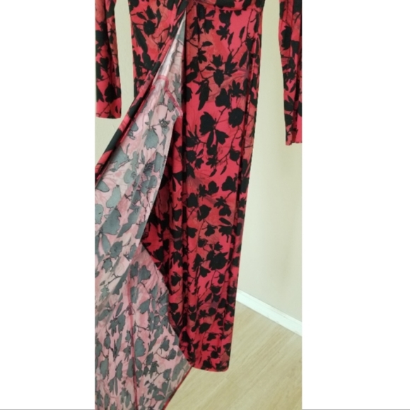 Dress - Picture 4 of 4